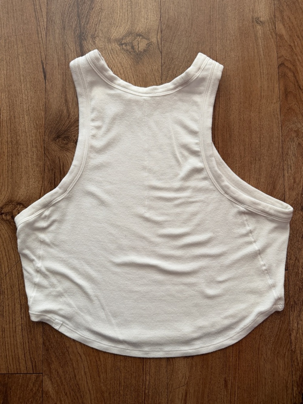 PAIR Lululemon Hold Tight Cropped Tanks - Picture 11 of 11